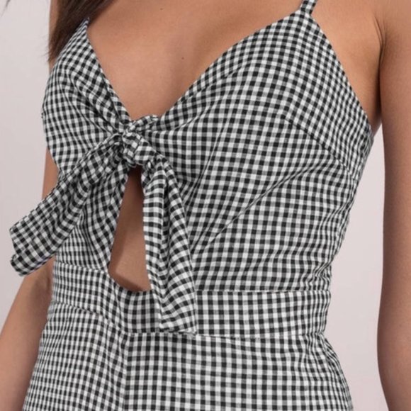 Black Gingham Mini Romper - Picture 3 of 7